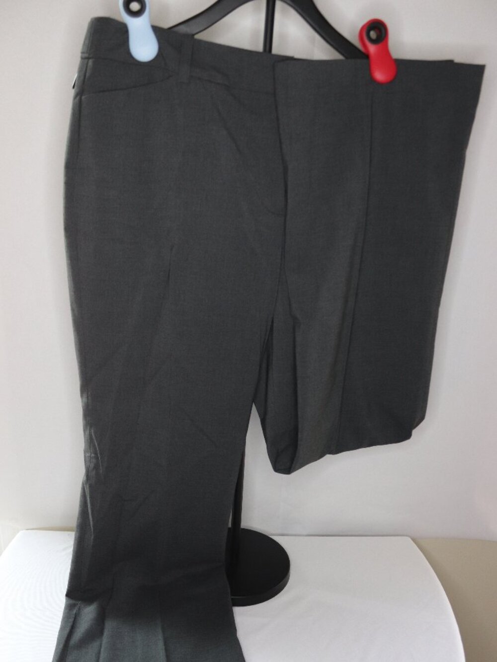 NWT Women's Ann Taylor Curvy Style Gray Trousers Sz 12